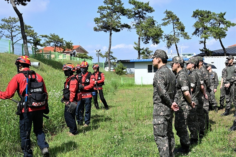 자료사진-산불진화 안전교육 (2).jpg